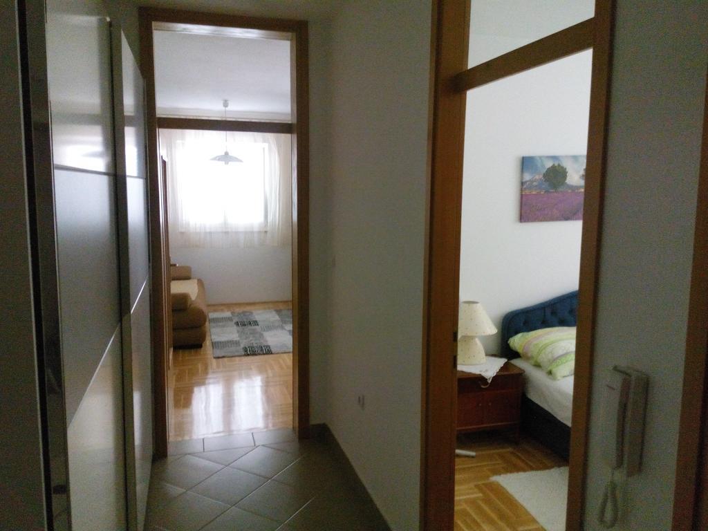 Apartment Z&E Trogir Exterior photo